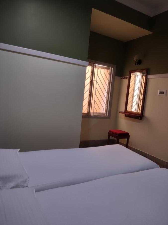 Krishna Lodge Tiruchirappalli Exterior foto