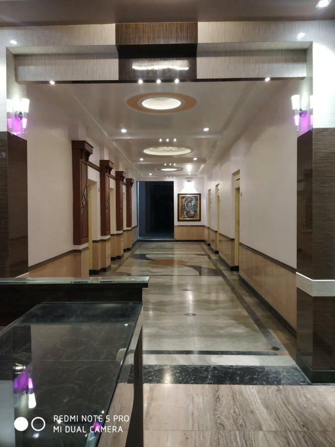 Krishna Lodge Tiruchirappalli Exterior foto